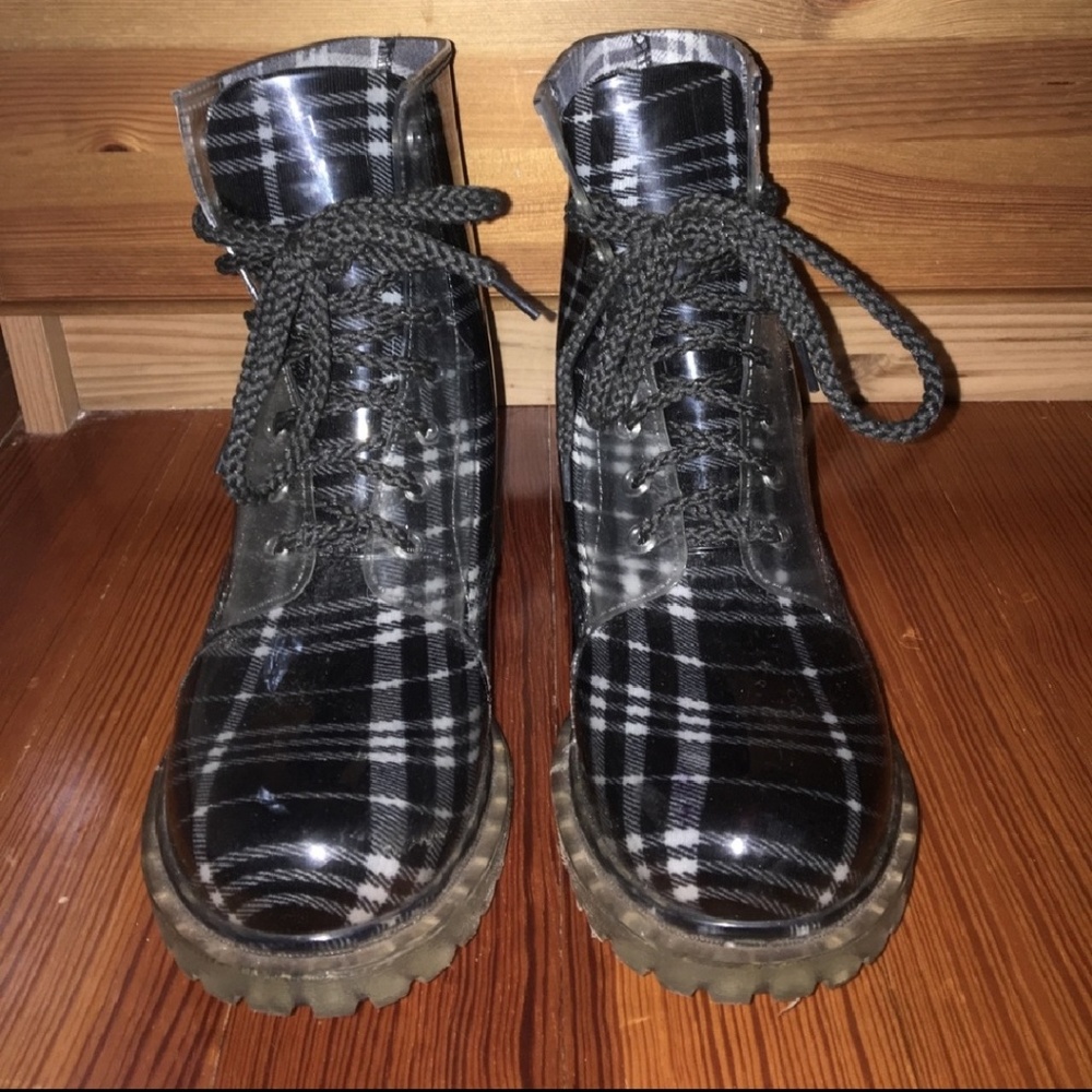 Dirty Laundry Plaid Rain Boots